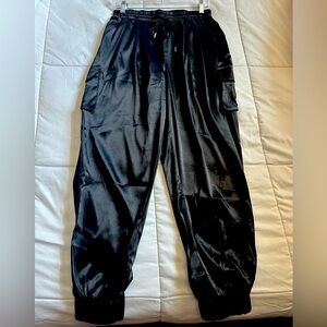 Glam- medium sarin cargo joggers